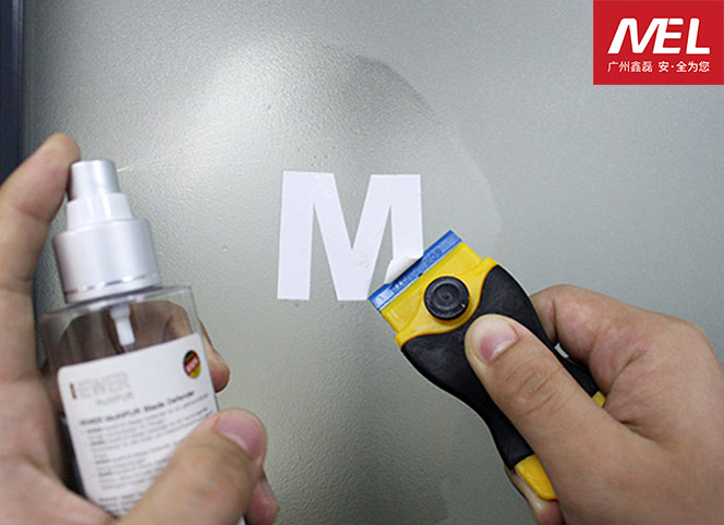 貼紙以及不干膠難清除，HEWER清潔刮刀安全刀具就能輕松搞定！